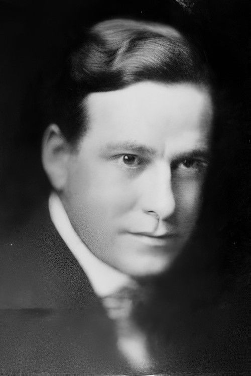 Jode Mullally as Horace Granger Simpson