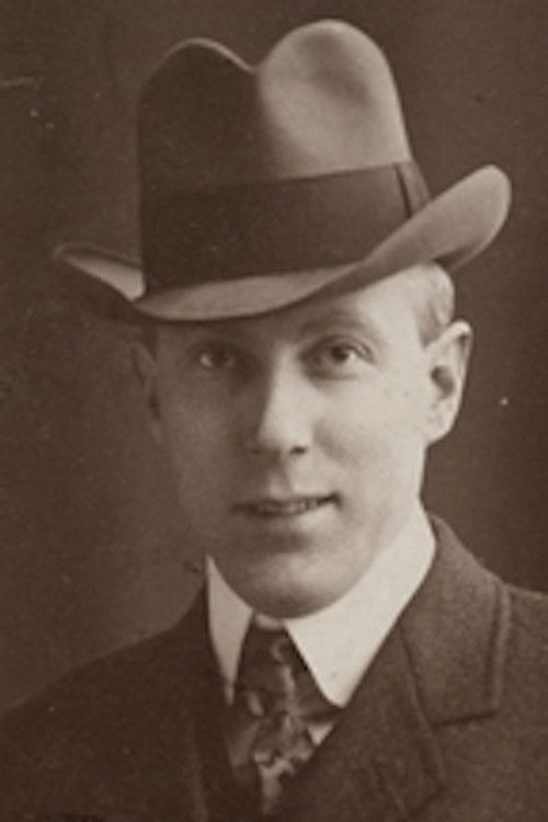 Hans Bille as Forest Owner