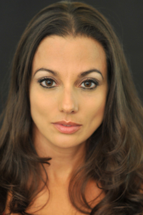 Anna Primiani as Anna