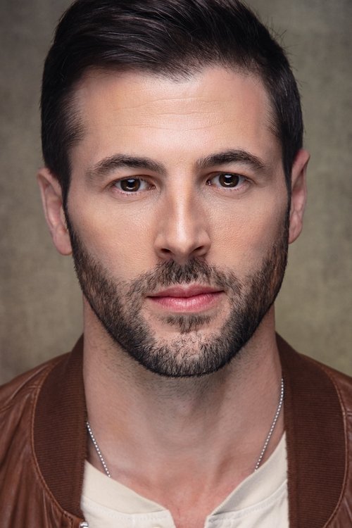 Thomas Gipson as Jeremy Mitchell