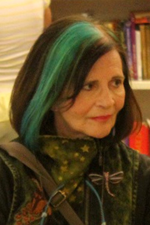 Despina Tomazani as The Lesbian Girl