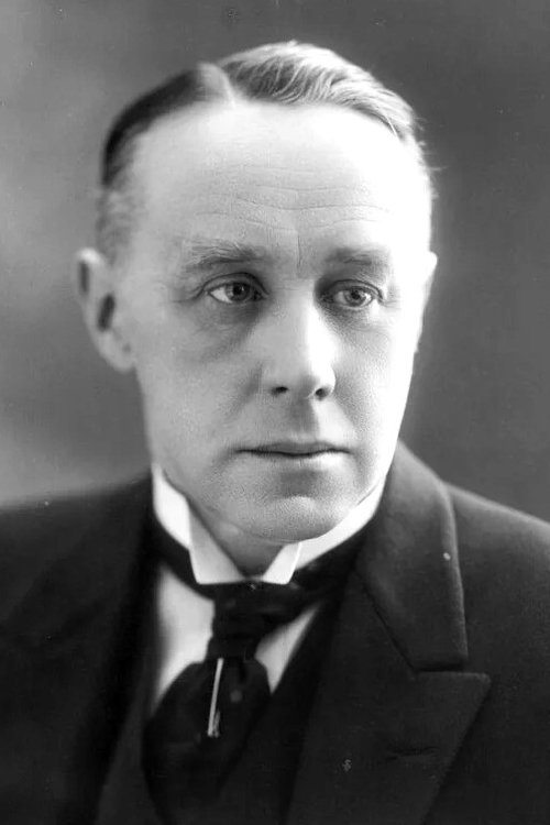 Norman McKinnel as Insp. Mason