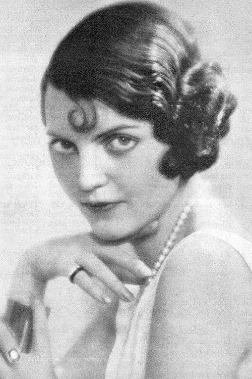 Margit Manstad as Lona, ein Tanzmädel