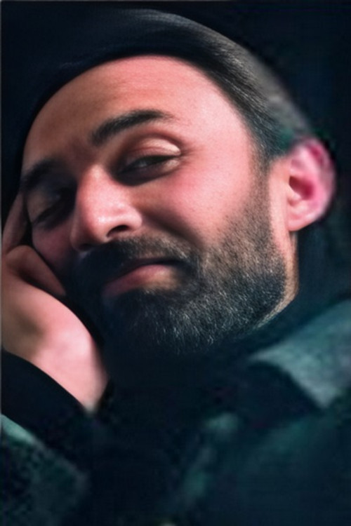 Vladimir Chiglyaev as Pirate