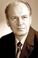 Aleksei Presnetsov as General Govorov