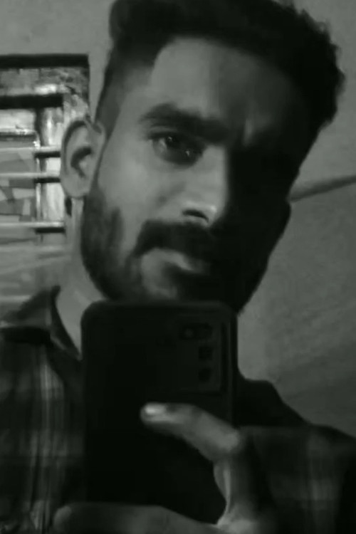 Sainu as Goon in Hospital