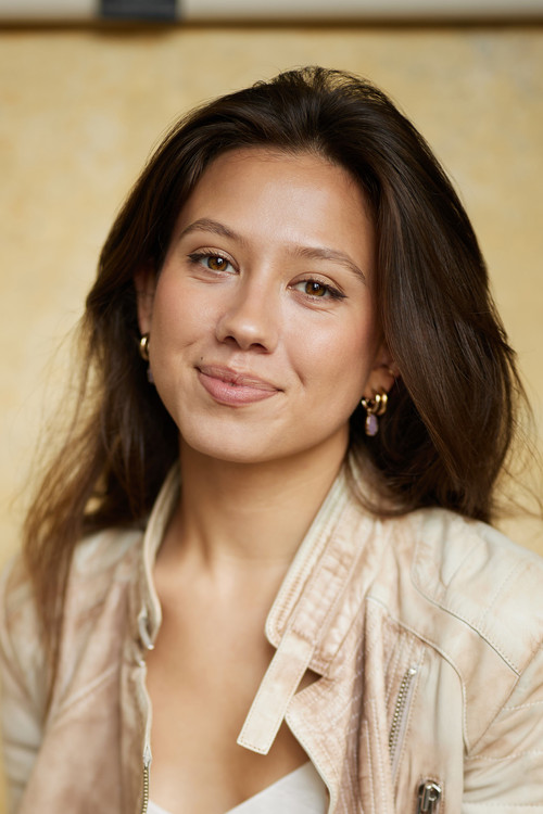 Tatiana Latreille as Jennifer Monroe