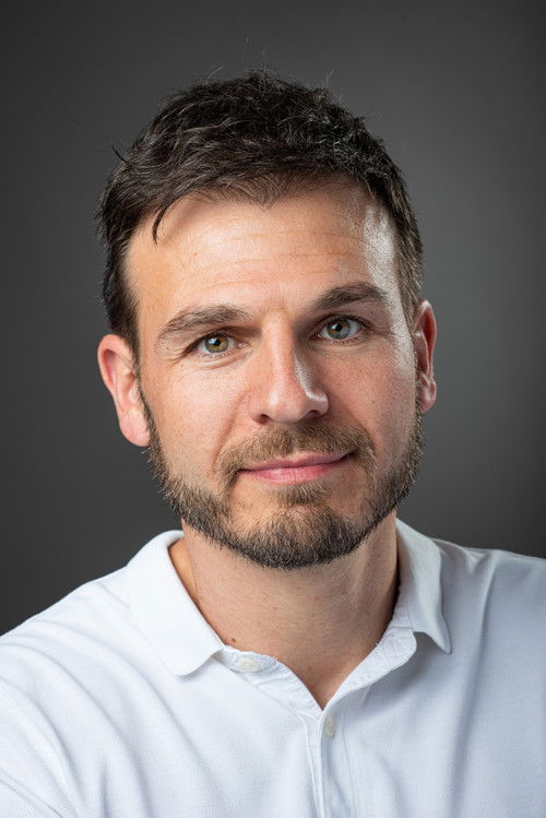 John Solomonides as Bill Stewart