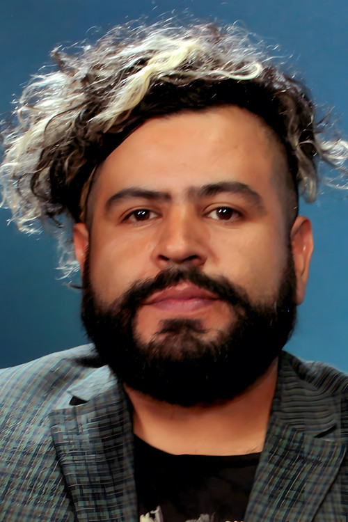 Mauricio Barrientos as Iker Márquez Castillo