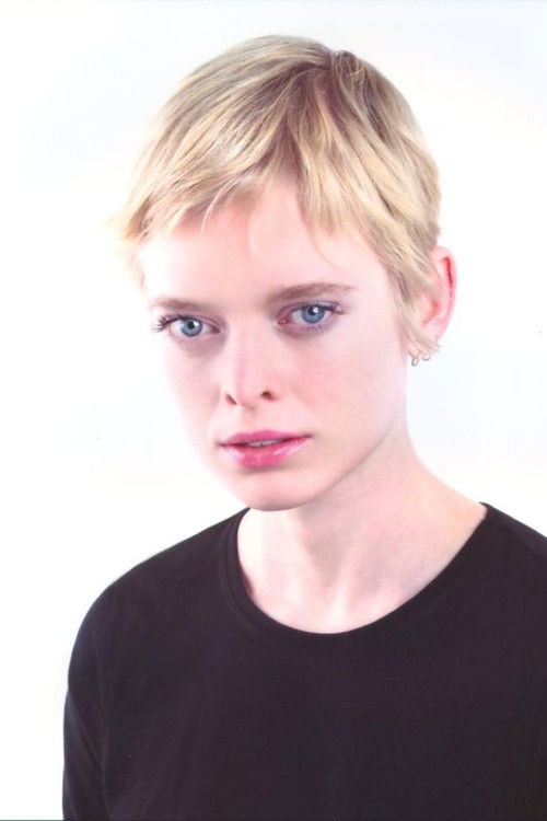 Tijiki Morris as Capt. Domoska (voice)