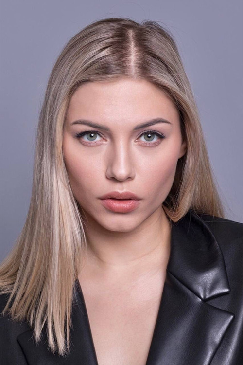 Alyona Minchuk as Екатерина Солнцева