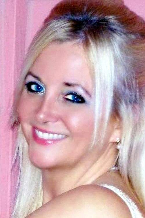 Allyson Leigh Jordan as Detective 2