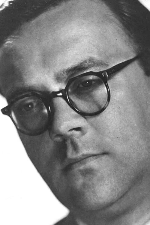 Karl Roos as Speaker