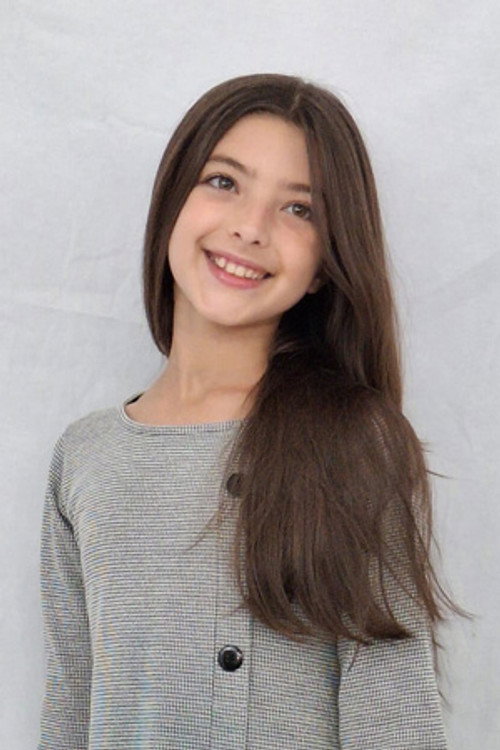 Maria Morais as Maria