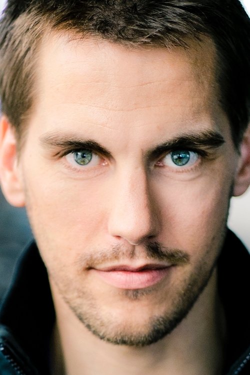 Matthias Ransberger as Hannes