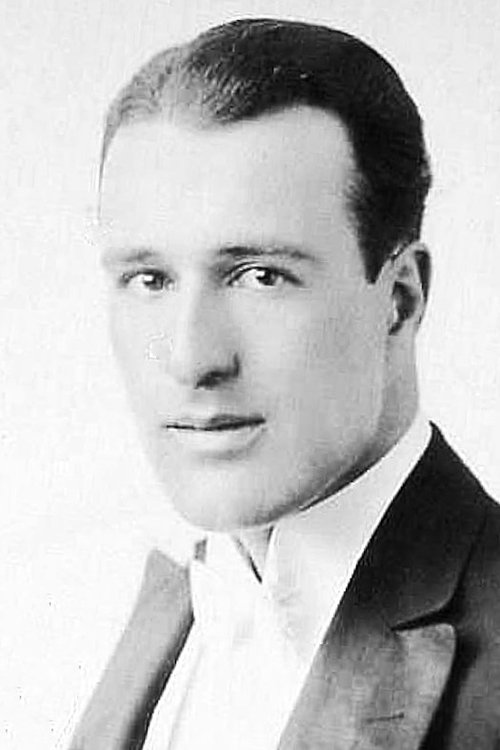 Nigel Barrie as Shinar