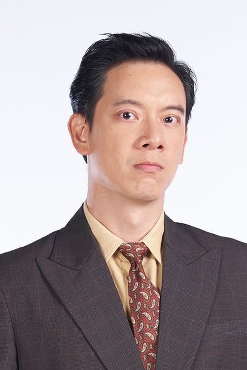 Ummarin Simaroj as Dr. Amorn