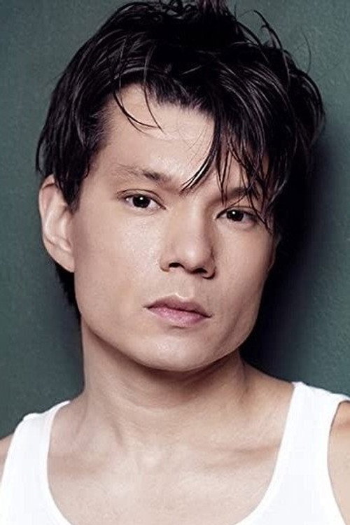 Peter Loung as Bass Player