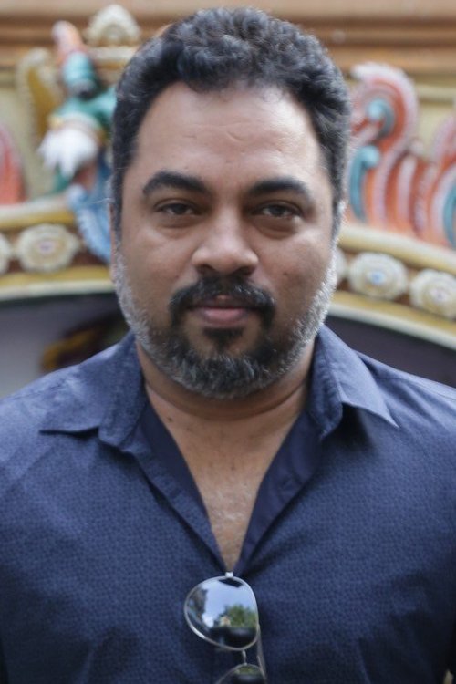 Kalyan Kumar as Special Appearance in song "Naan Autokaaran"