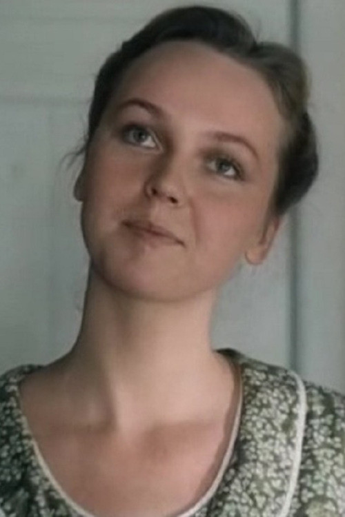 Tatyana Romashina as Lena "adult"