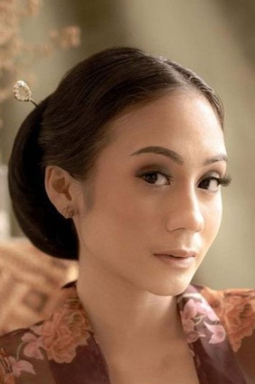 Dayinta Melira as Sengarturih