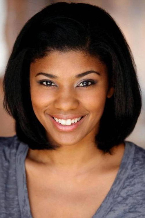 Patshreba Villegas as Mona