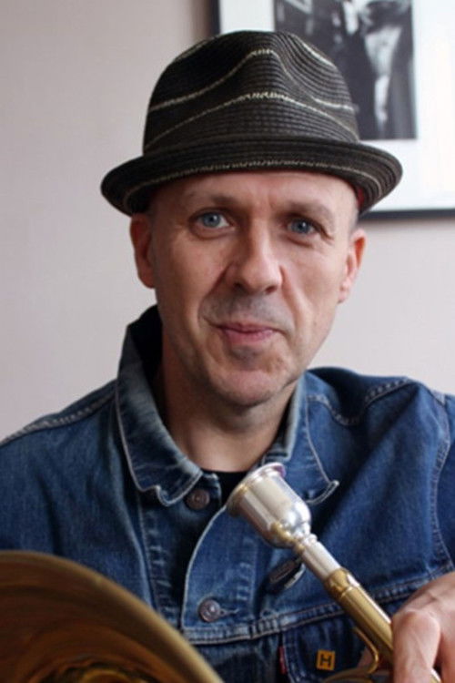 Mark Bedford as Bedders