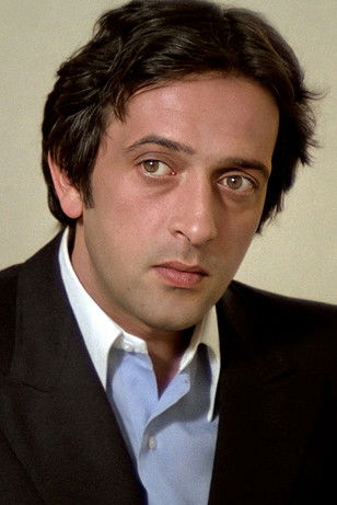 Jacques Manteil as Adrien Gomm