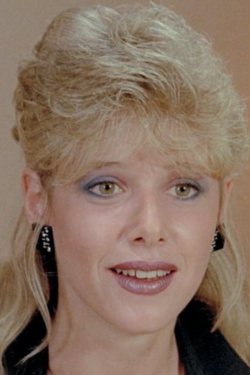 Lisa Randall as Andrea