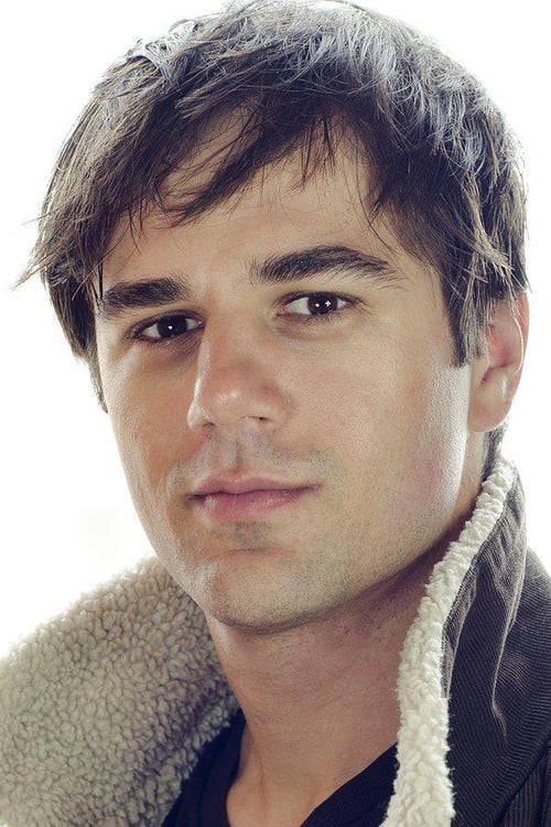 Jared Cohn as Petrie