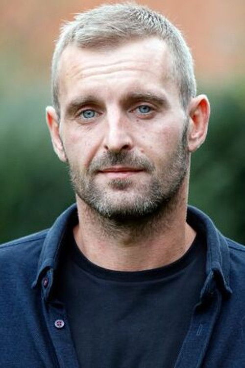 Kristof Verhassel as Perry