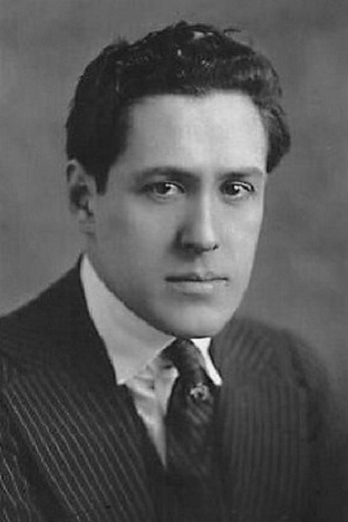 Herbert Heyes as Lionel Daniels