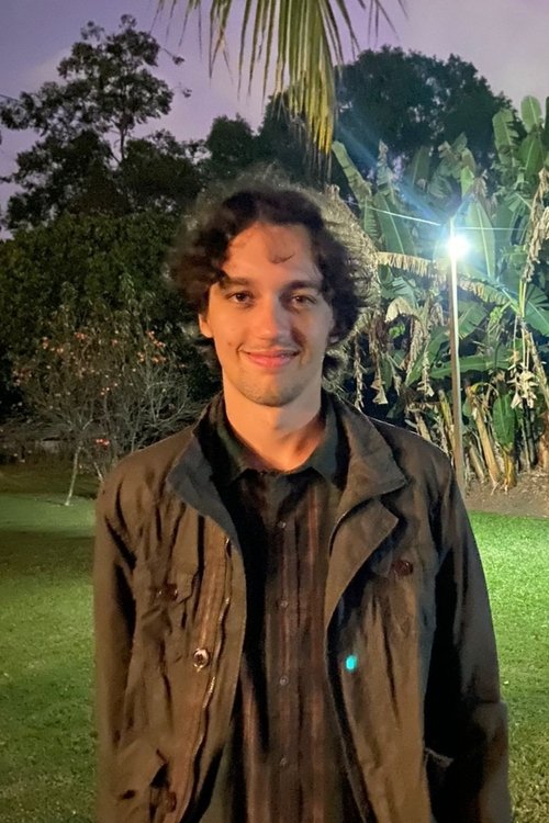 Raul Guaraná as Rodriguinho