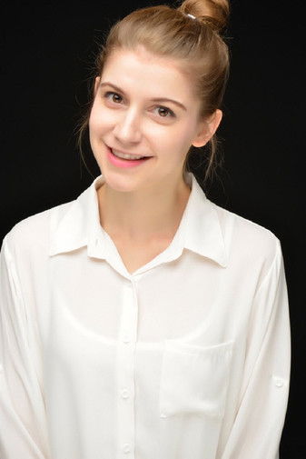 Anna Elisabeth Rihlmann as Seo-pyeong
