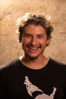 Lucas Valesi as Gabriel