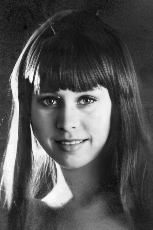 Angel Horn as Babe Piranha