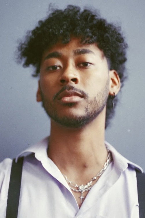 Kazuya Folger as Eddie Flores