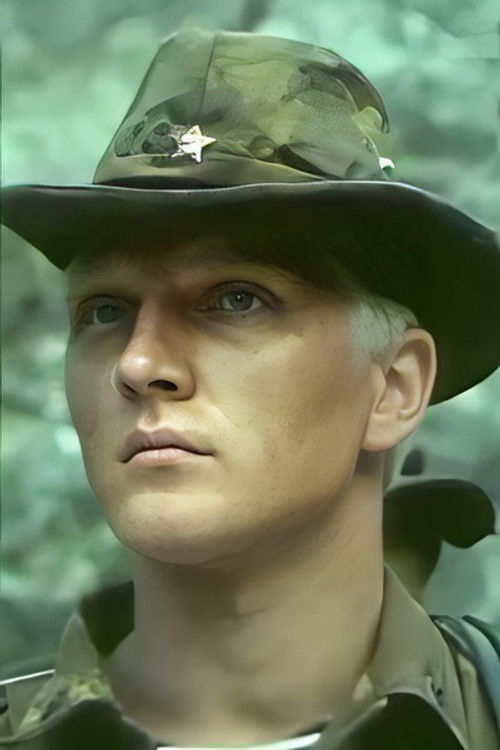 Pavel Litvak as older Sergeant Krotov