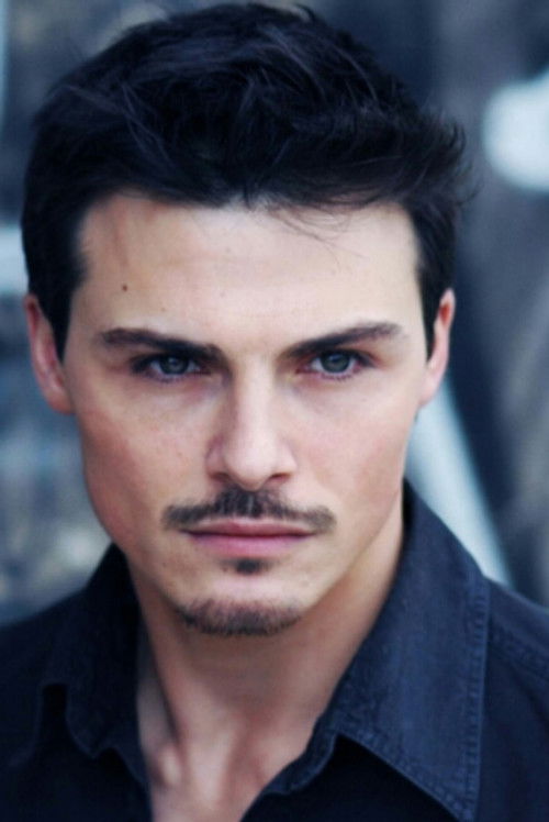 Domenico Balsamo as Oreste