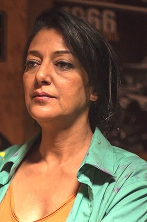 Nadia Niazi as Rokia