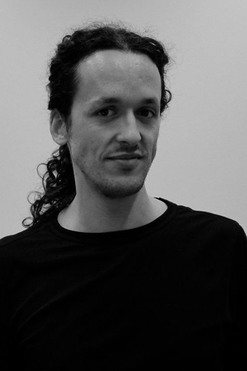 Yazid Benfeghoul as Andre