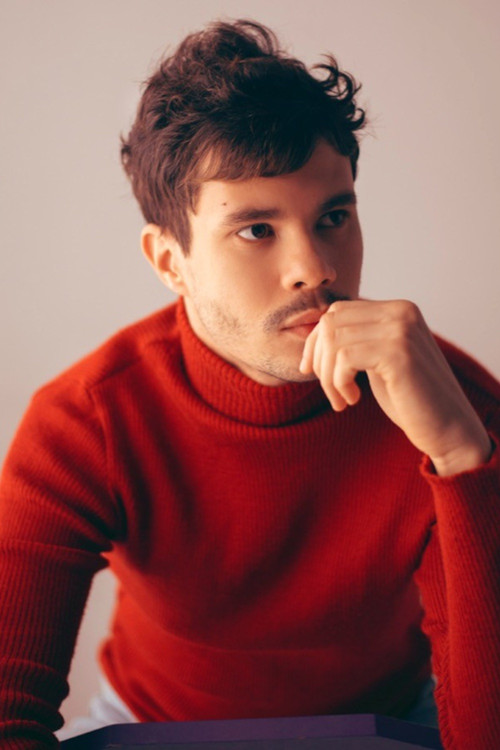 Vinicius Teixeira as 