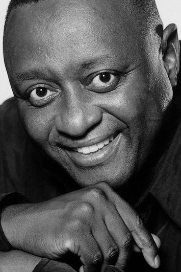 Mbongeni Ngema as Sabela