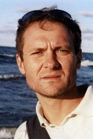 Robert Latusek as SS Man