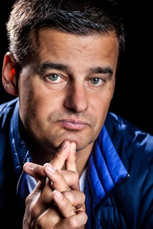 Wilfred Genee as Self - Host