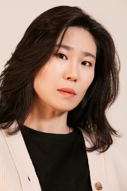 Jang Liu as Park Ji-young