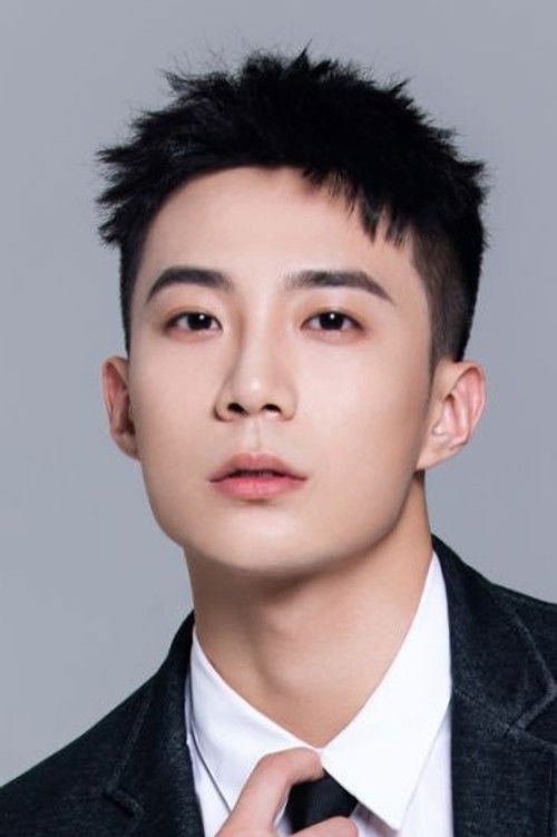 Zhang Boyu as Mi Xiaoran