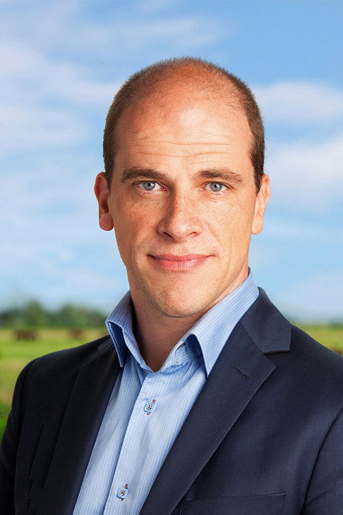 Diederik Samsom as Self
