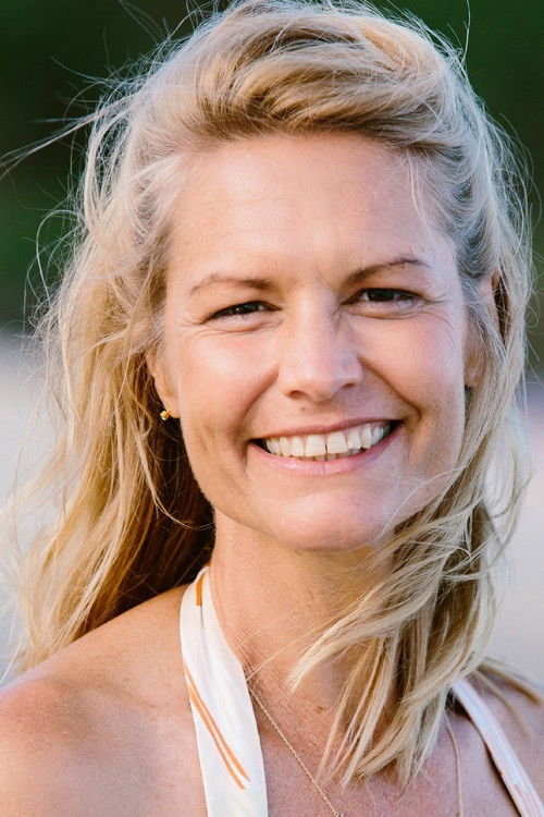 Jessica Veurman-Betts as 