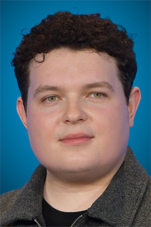 Tom Xander as Self - Performer